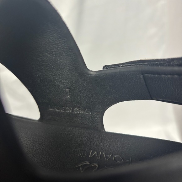 Skechers Womens 7 Foamies Arch Fit Footsteps Day Dream Sandals Black - Picture 7 of 7